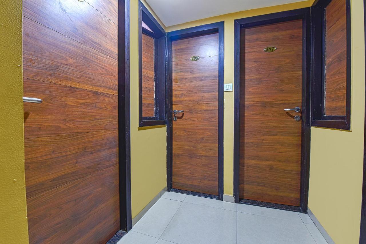 Fabhotel Rb Residency Surat Exterior photo